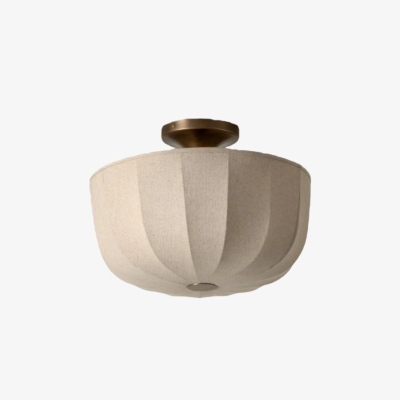 Lampada da soffitto Loomis Flush &ndash; Paralume in lino testurizzato e ottone anticato, lampada da soffitto moderna per soggiorno