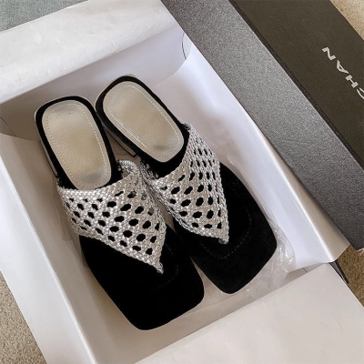 Sandalias de malla de tac&oacute;n medio para mujer: dise&ntilde;o de tira en la puntera y tac&oacute;n cuadrado