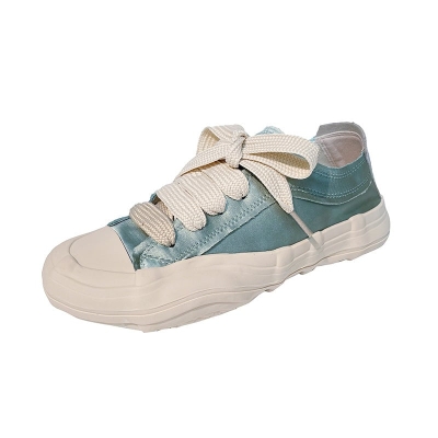 Zapatillas de sat&eacute;n con cordones para mujer