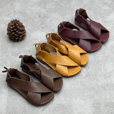 Sandalias de verano de cuero con tiras cruzadas hechas a mano para mujer