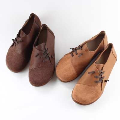 Mocassini in pelle fatti a mano, scarpe basse da donna in stile vintage Mori