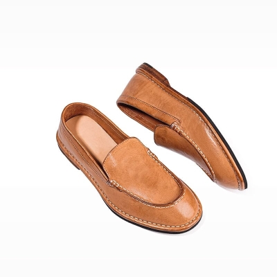 Mocasines casuales sin cordones de piel de caballo lavada hechos a mano para mujer en color negro/calabaza