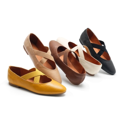 Bailarinas de piel con tiras cruzadas y puntera en negro, beige, albaricoque, amarillo y caqui