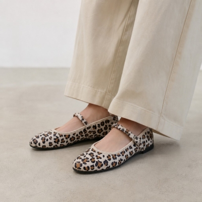 Bailarinas Mary Jane de ante sint&eacute;tico con estampado de leopardo &ndash; Punta redonda, suela antideslizante - N07