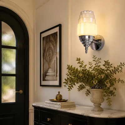Aplique de pared Art D&eacute;co de cristal blanco