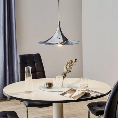 Bogenf&ouml;rmige Aluminium-Pendelleuchte mit Stecker