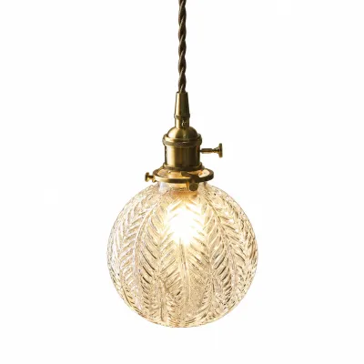 Suspension en verre textur&eacute; &agrave; motif de feuilles de style vintage