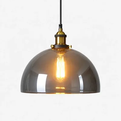Suspension minimaliste en verre