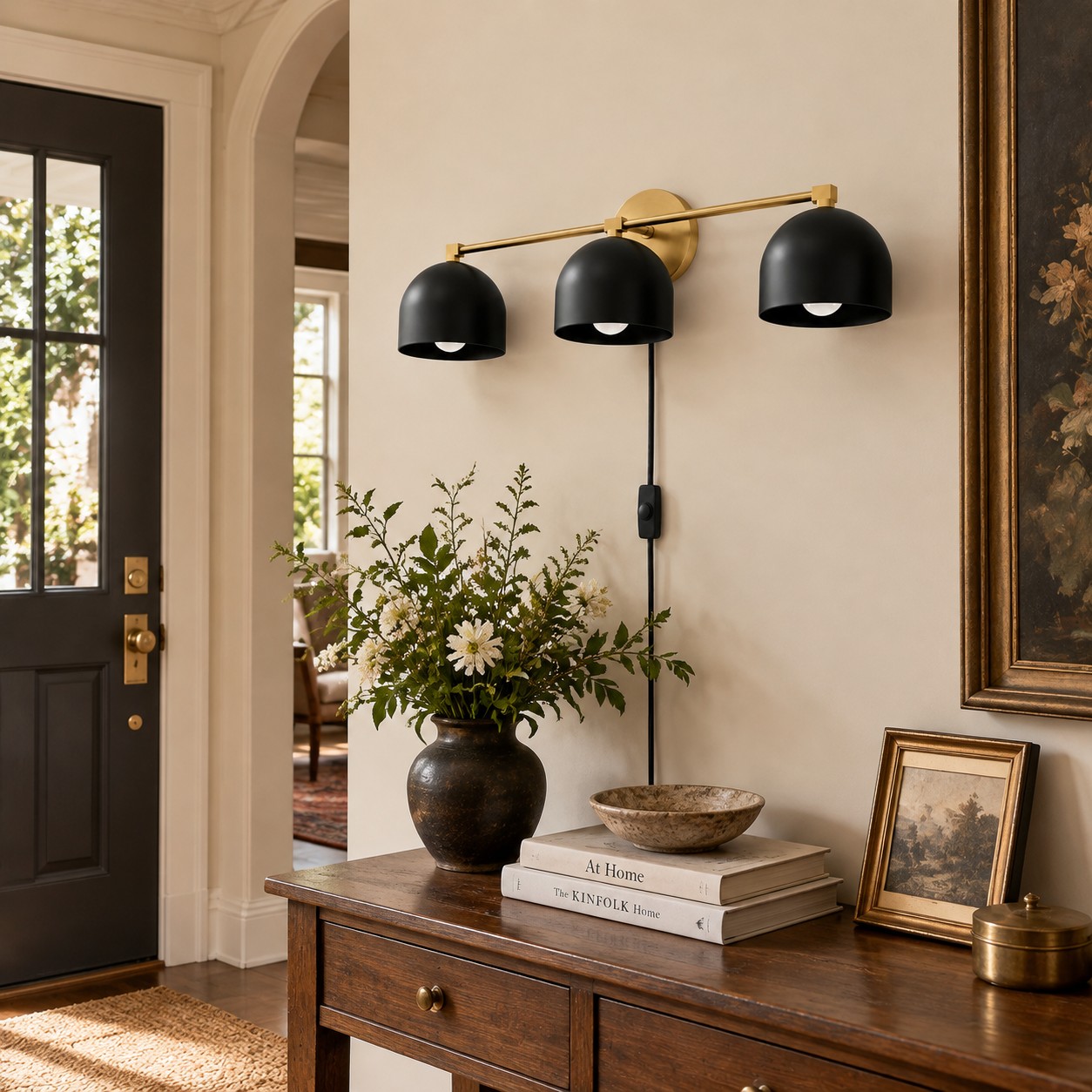 Metio Dome Wandleuchte aus Metall im Mid-Century-Stil mit Stecker