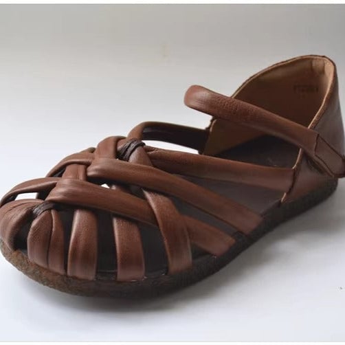 Sandali bassi da donna in pelle intrecciata a mano con velcro