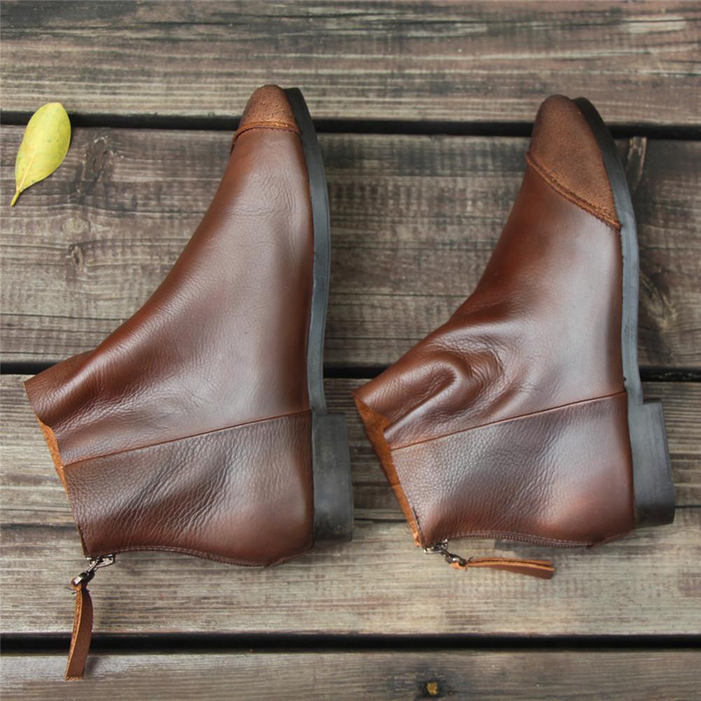 Botas planas de piel suave para mujer, descalzas, con dise&ntilde;o original en color caf&eacute;/negro.