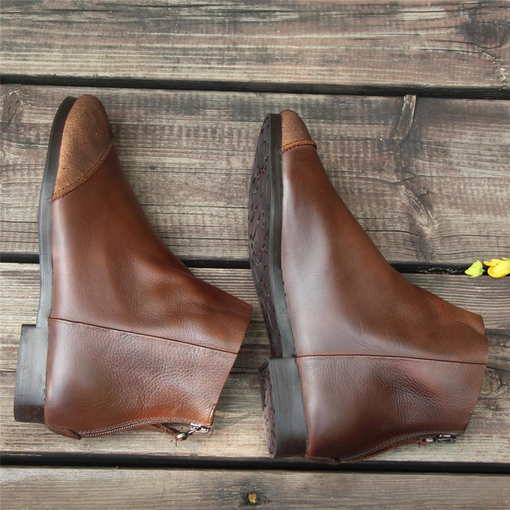 Botas planas de piel suave para mujer, descalzas, con dise&ntilde;o original en color caf&eacute;/negro.