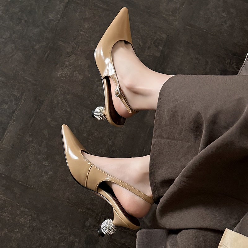 Sandalias elegantes de lujo con punta puntiaguda y pedrer&iacute;a para mujer