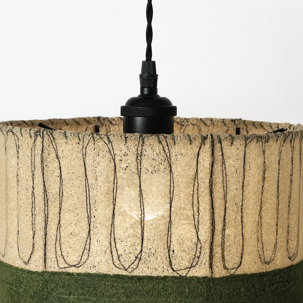 Suspension en luffa naturel - Abat-jour tiss&eacute; organique pour salle &agrave; manger