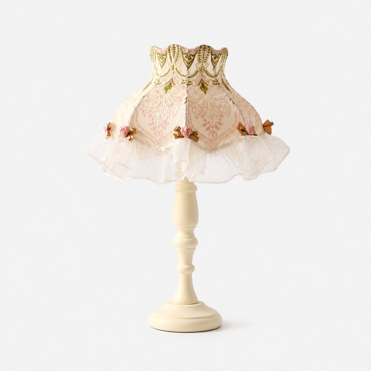 L&aacute;mpara de mesa vintage con encaje