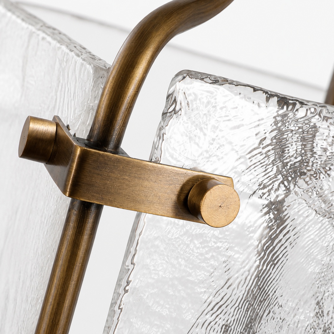 Laternen-Pendelleuchte aus Messing und Pressglas