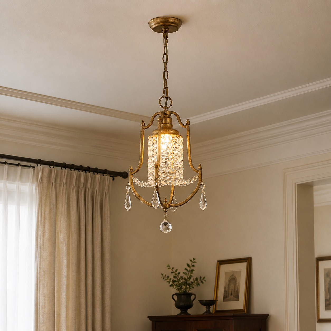 Lampadario a sospensione con campana di cristallo in stile francese