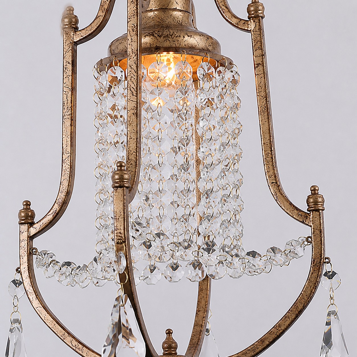 Lampadario a sospensione con campana di cristallo in stile francese