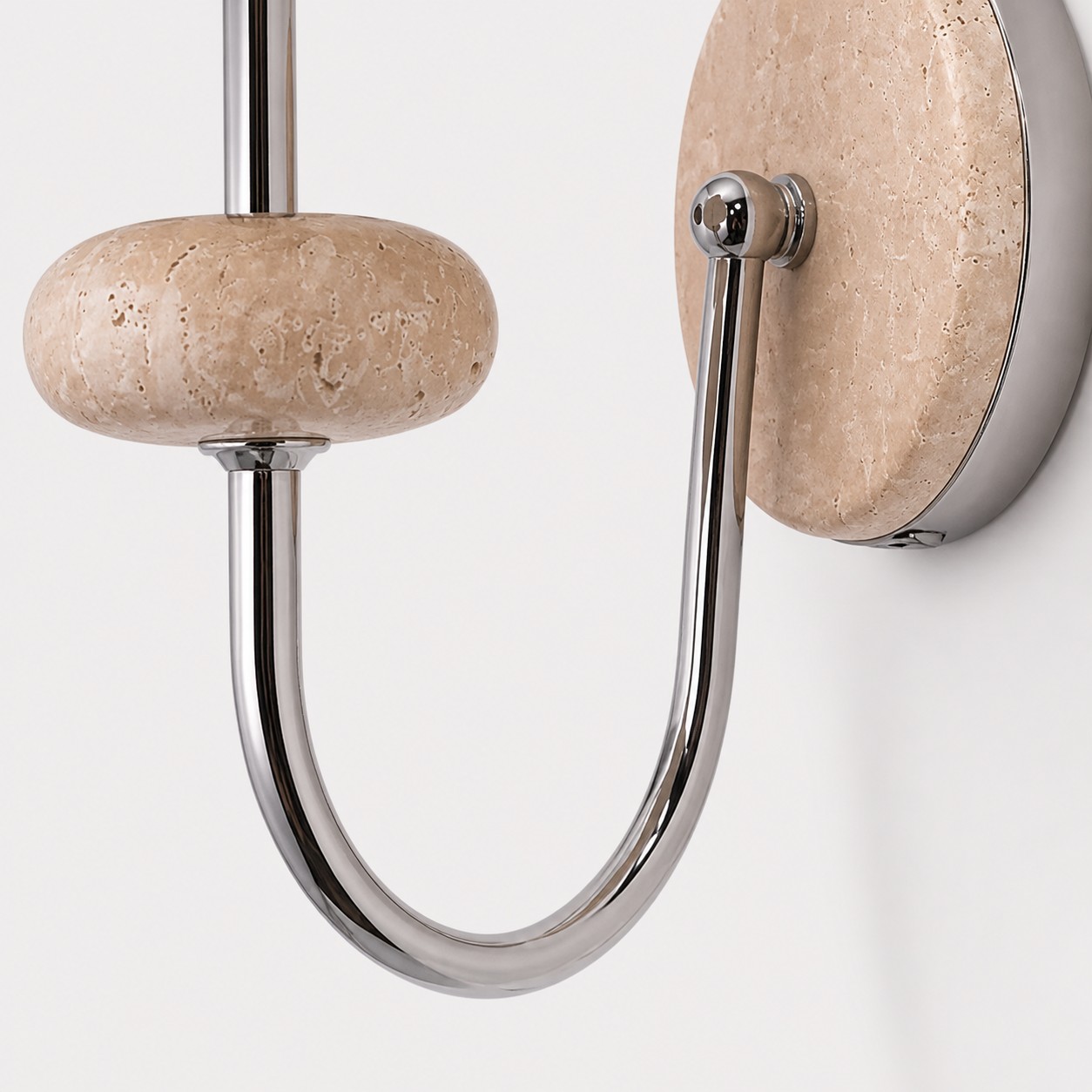 Wandlamp van parelmoer en steen