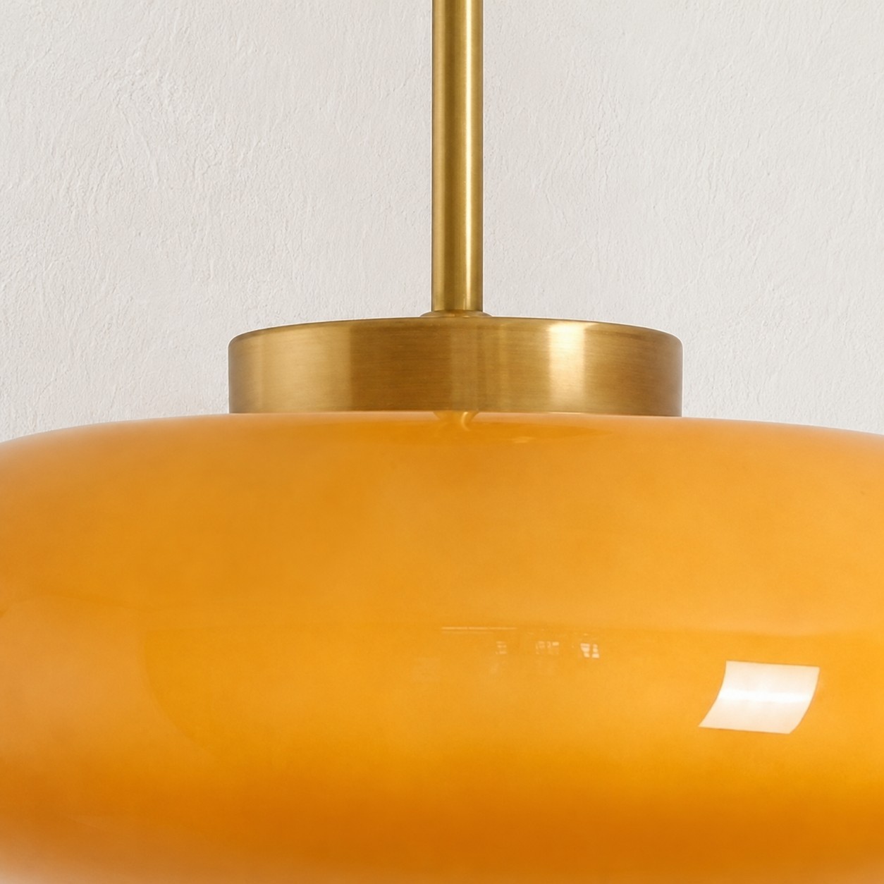 Plafonnier rond moderne en verre Bauvia, style Bauhaus &eacute;pur&eacute;, &eacute;clairage d'ambiance confortable N63