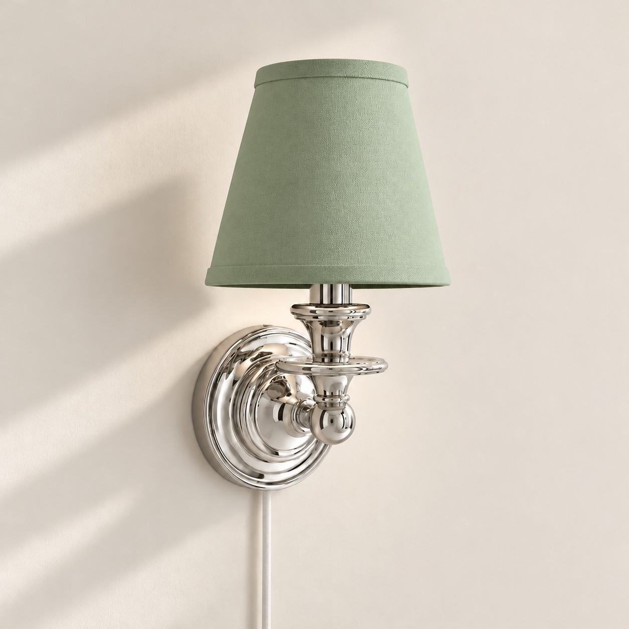 Sconce da parete Rowan senza fili con paralume piatto a tamburo - Lampada da parete in tessuto plug-in