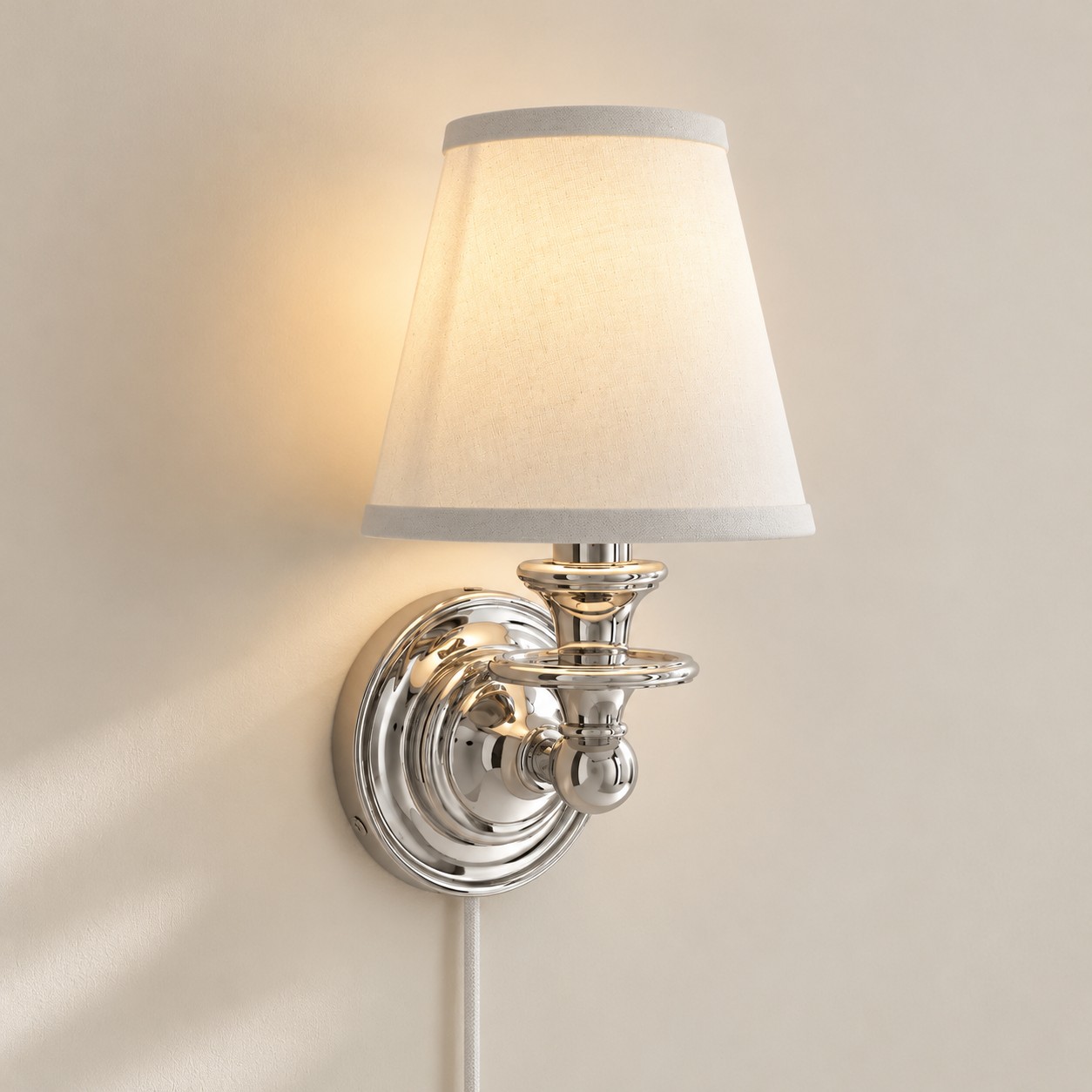 Sconce da parete Rowan senza fili con paralume piatto a tamburo - Lampada da parete in tessuto plug-in