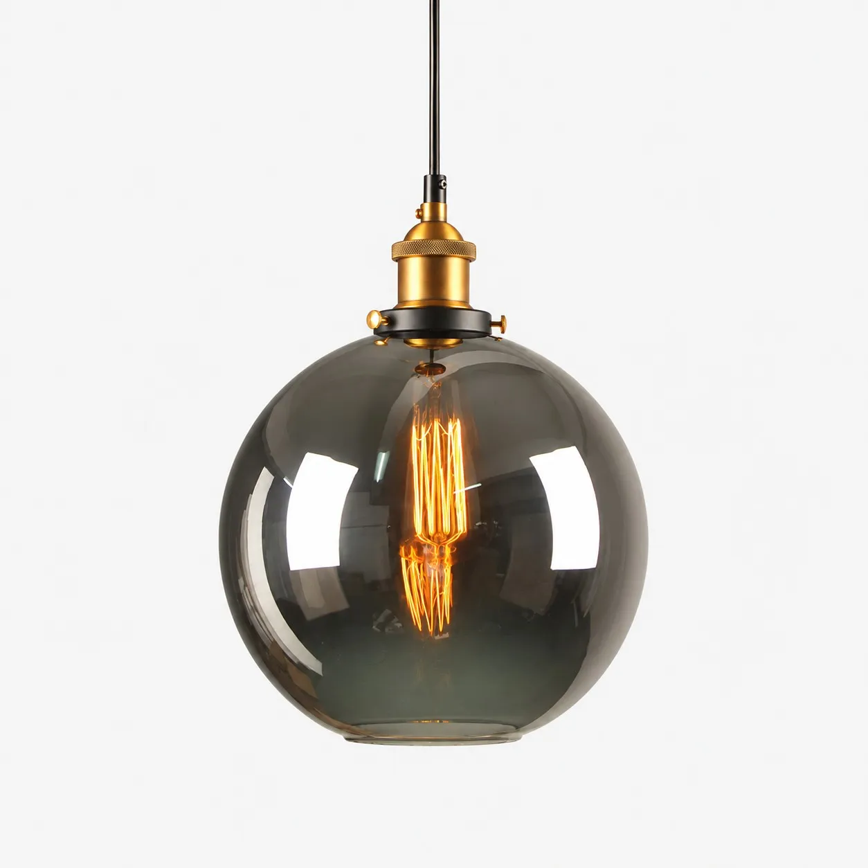 Suspension minimaliste en verre
