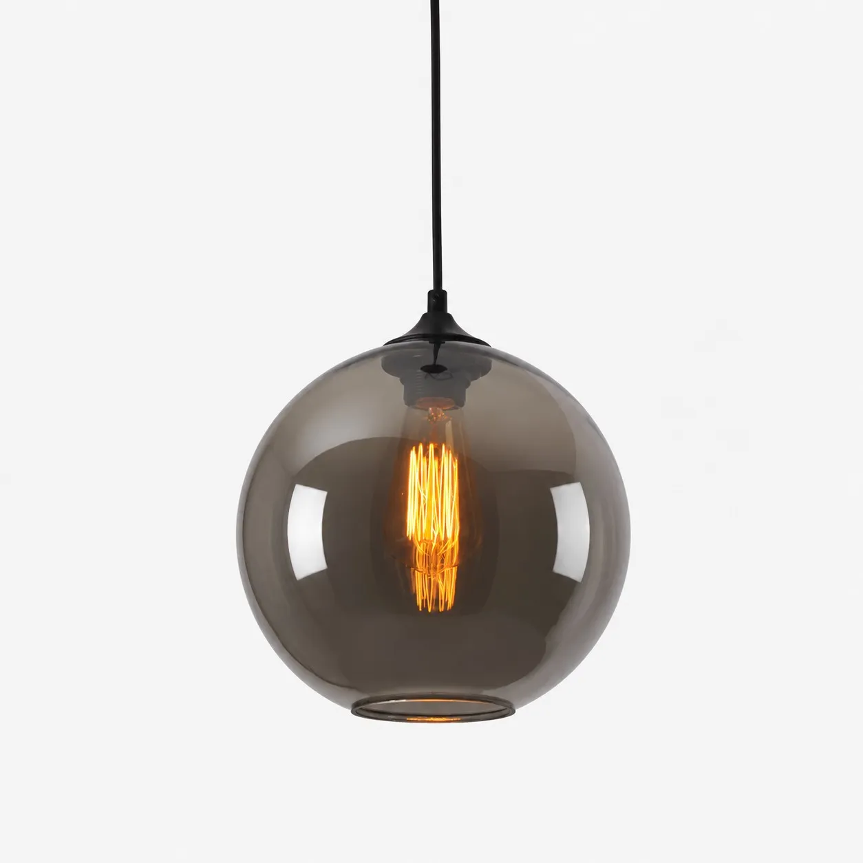 Lampadario a sospensione con globo in vetro grigio fum&eacute;
