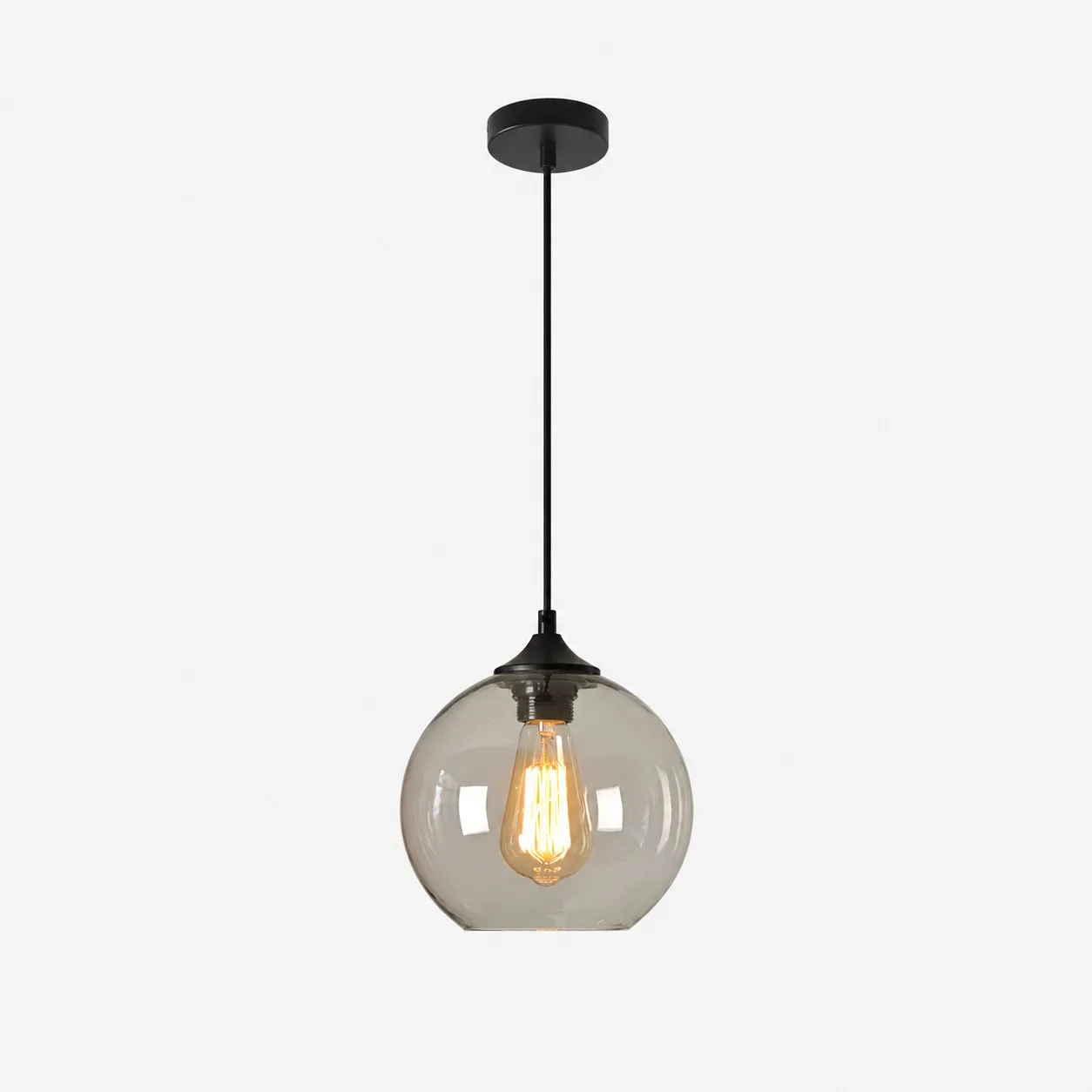 Lampadario a sospensione con globo in vetro grigio fum&eacute;